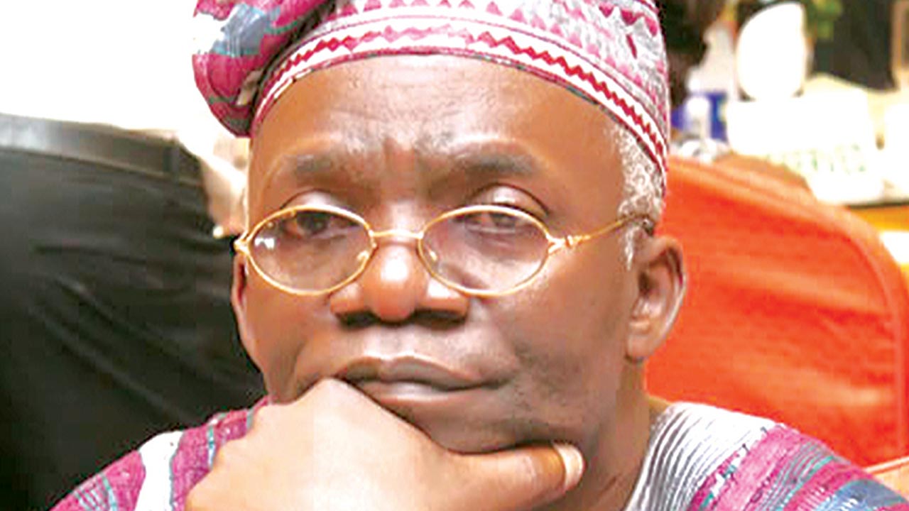 Falana tackles Kachikwu over daily PMS consumption claim
