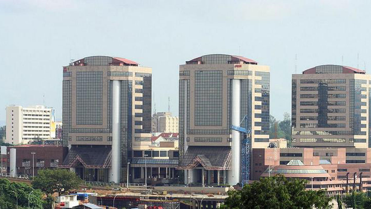 NNPC earns N1.554 trillion from oil export
