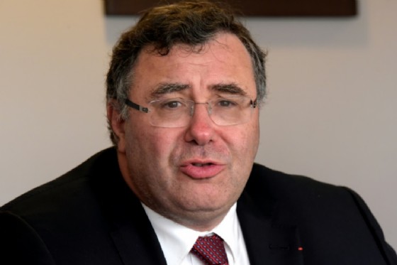 Total CEO, Patrick Pouyanne drives electric car