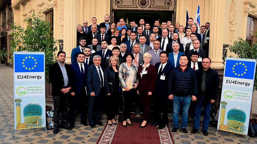 IEA officials visit Samarkand for high-level meetings, policy forums