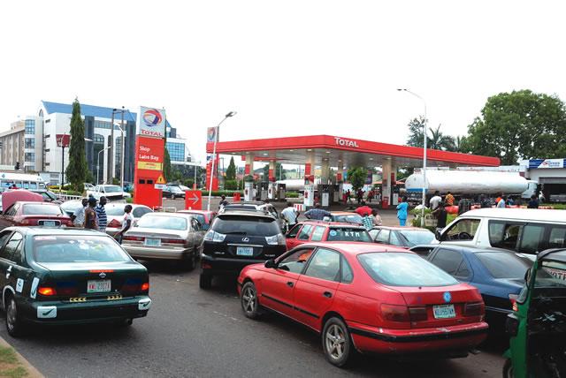 Anxiety as fuel queues return …NNPC, marketers allay scarcity fears