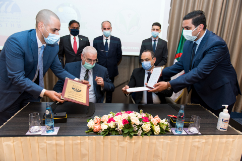 Halliburton presents major software grant to three Algerian universities
