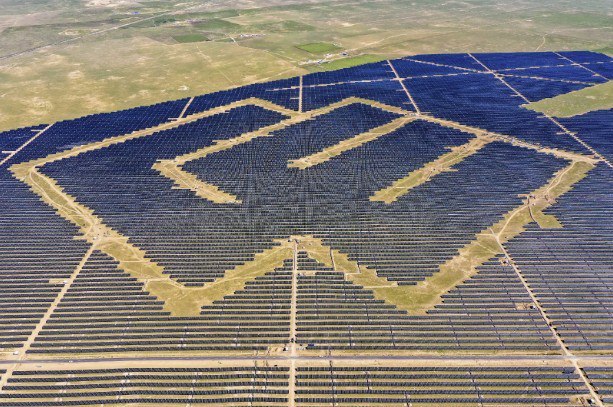 World’s second-largest solar power plant goes online