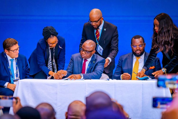 NNPC seals six strategic gas deals at NOG Energy Week to boost industrialisation, energy security