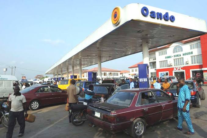 Motorists groan as fuel marketers resist price cuts despite crude oil slump